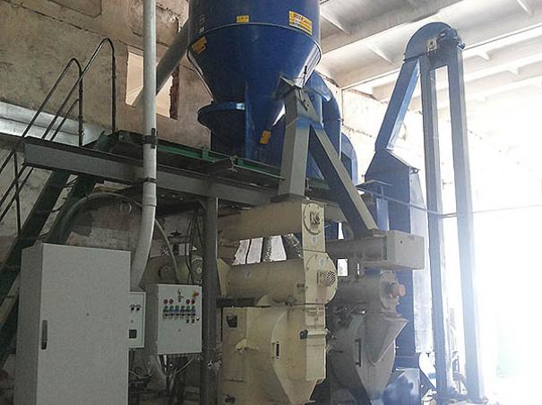 land-granulation-and-cooling-sunflower-and-soybean-meal-2